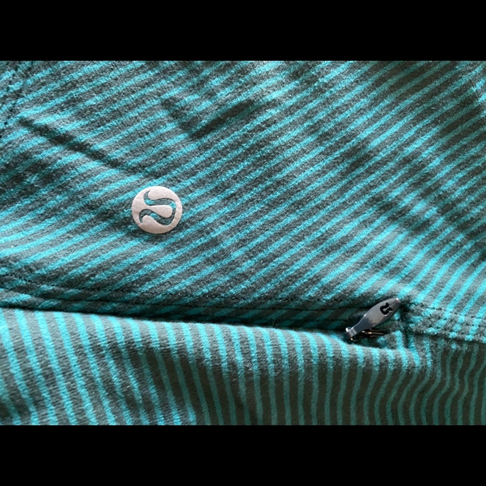 Lululemon Long Sleeve Top Size 6
